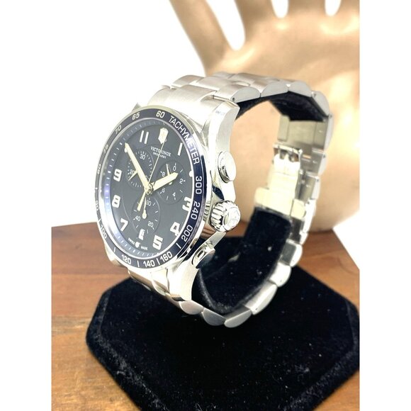 Victorinox Swiss Army Men's Watch 241652 Blue Dial Quartz Chronograph Steel 44mm - Picture 2 of 14